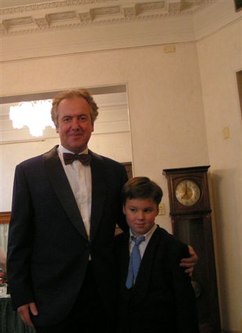 В.Русланов со своим учеником Г.Быстрицким на вечере!
